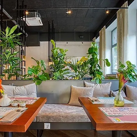 Ninetynine Hotel