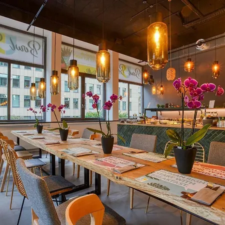 فندق Ninetynine وبرتال